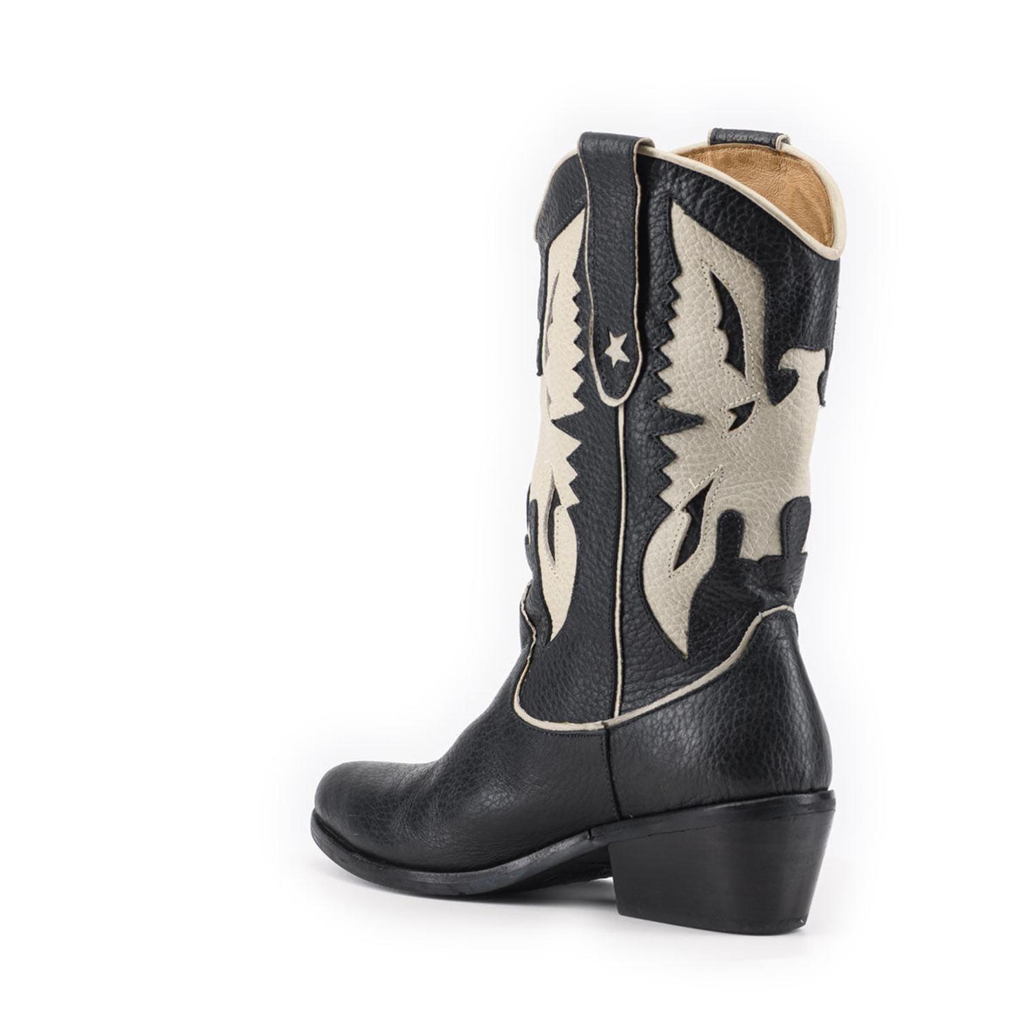 BOTA AGUILA NEGRA DE CUERO-5