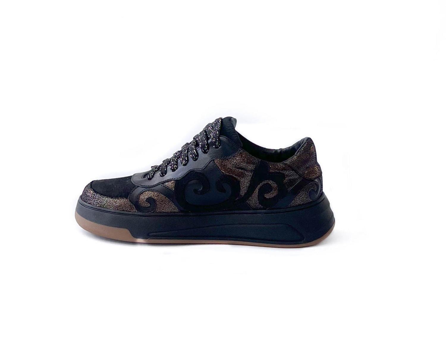 ZAPATILLA CUERO MANDI NEGRA-1