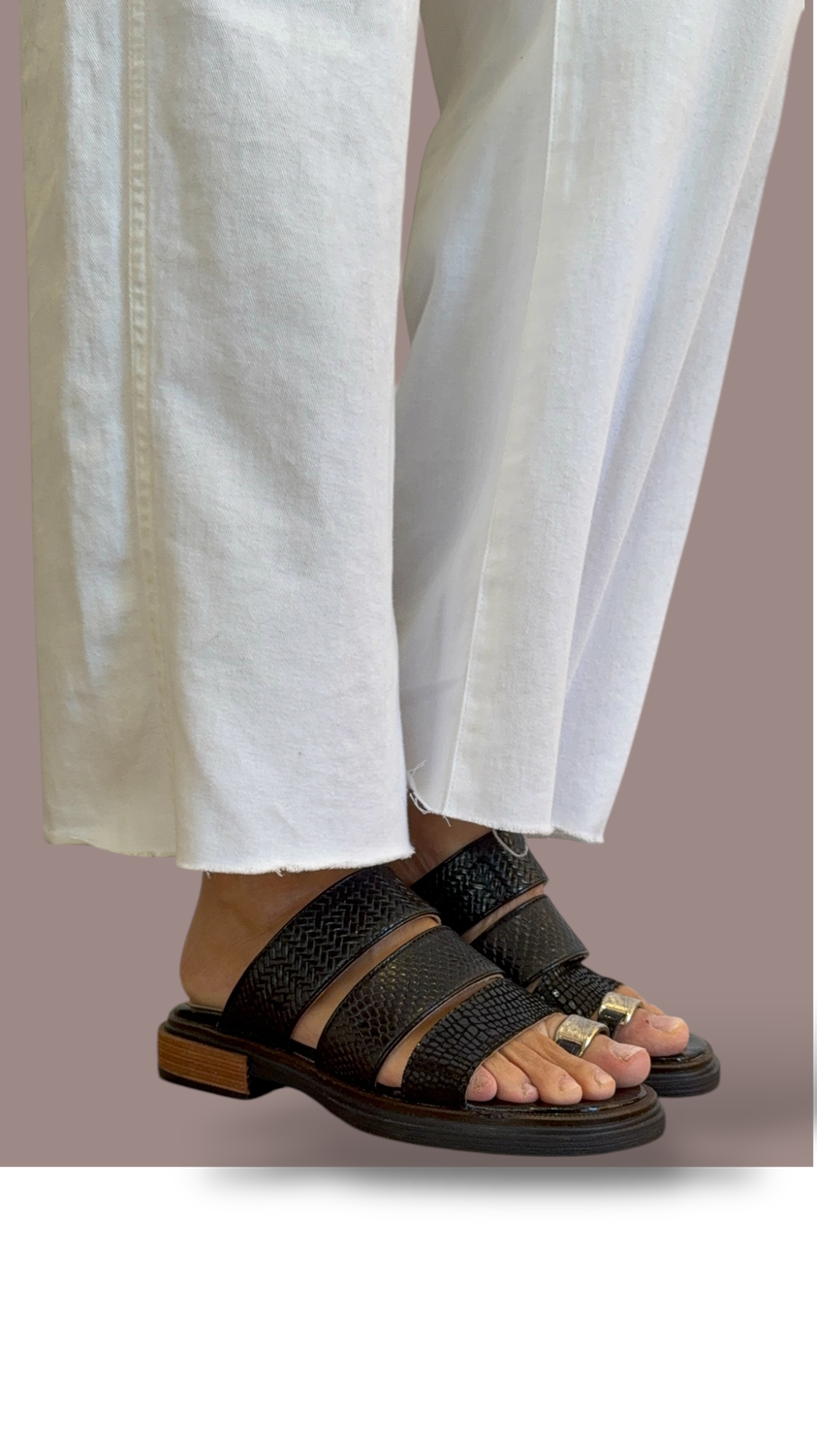 SANDALIA JULY NEGRA-1