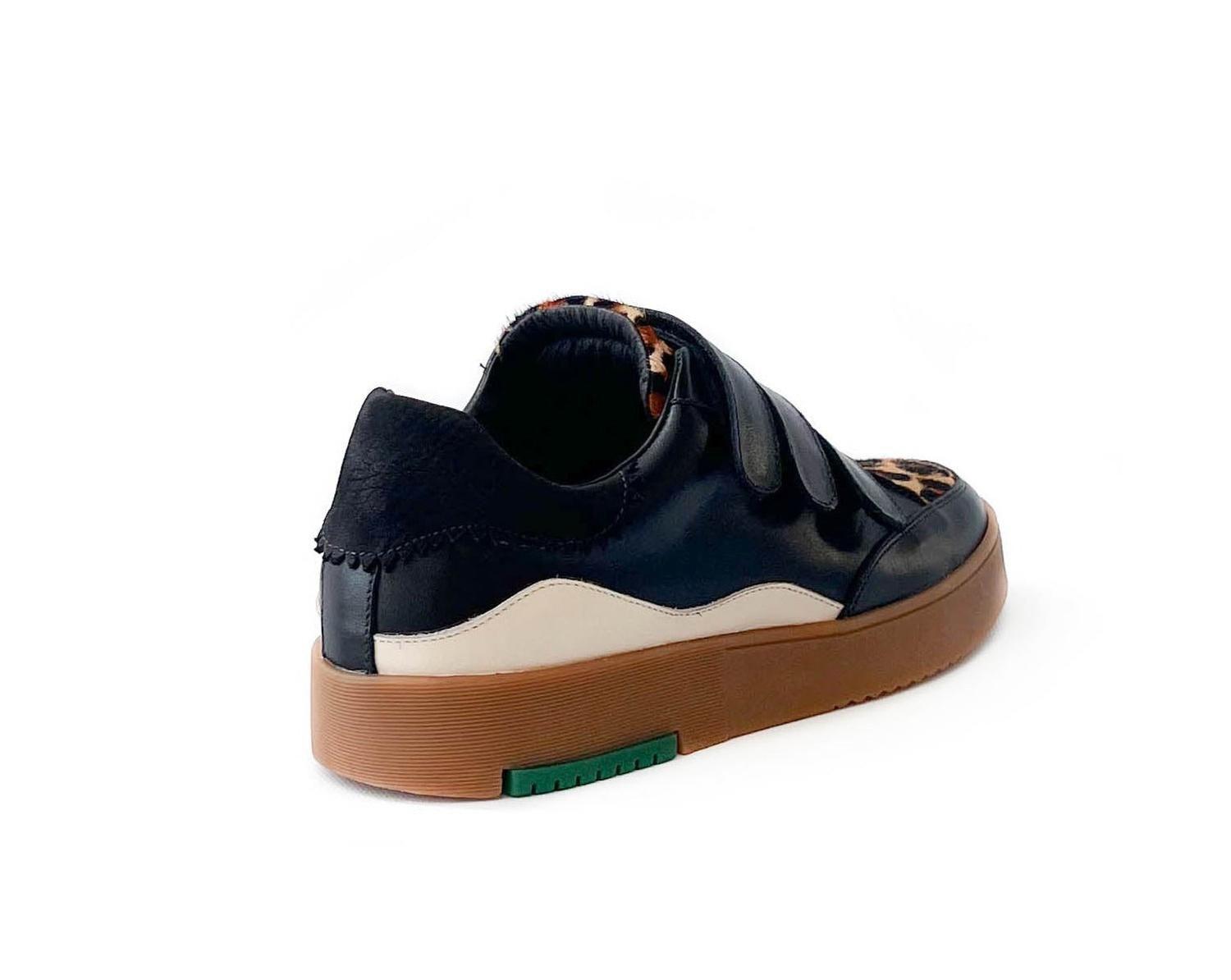 ZAPATILLA DE CUERO AGNES NEGRAS-2