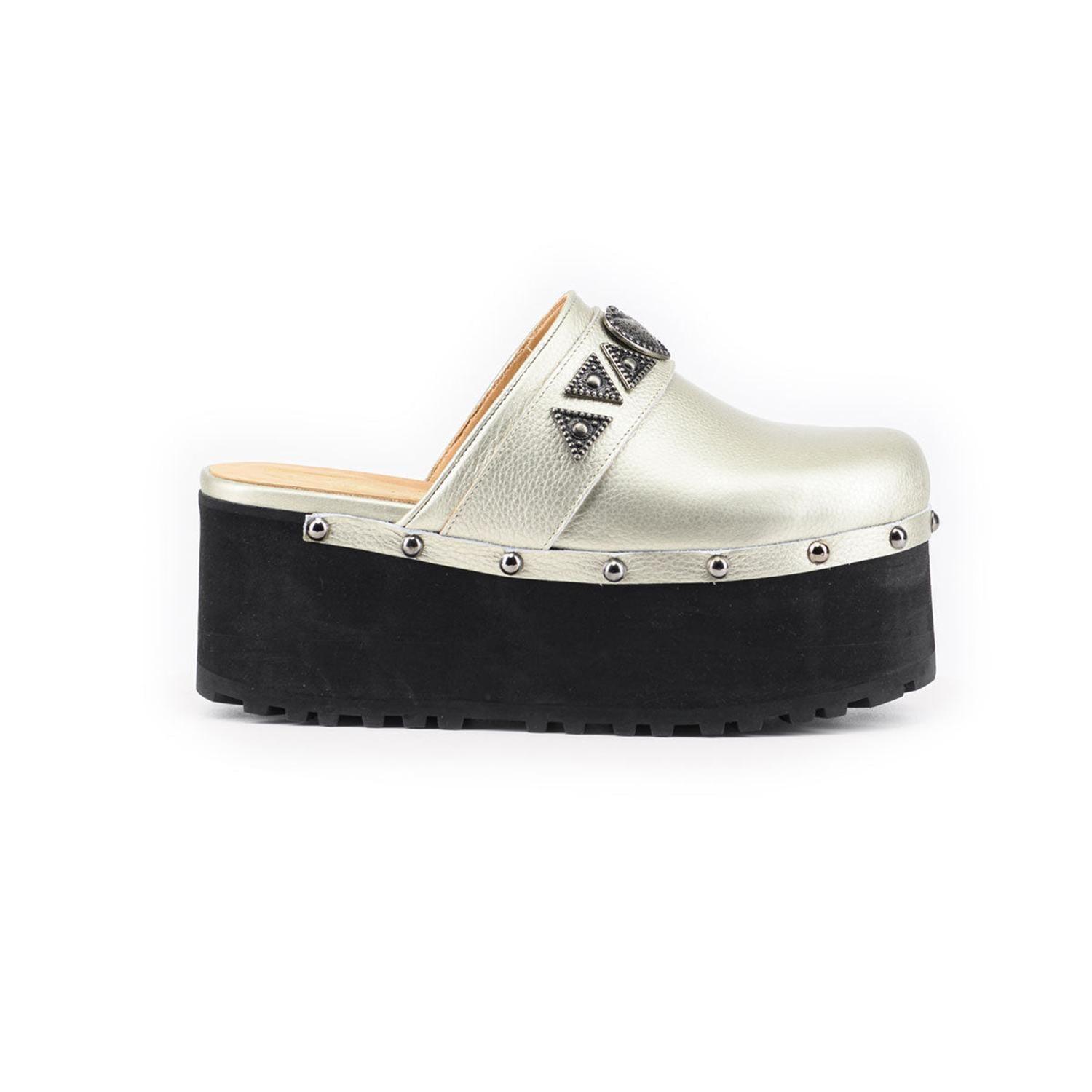 ZUECO CORAZÓN ALTO-0