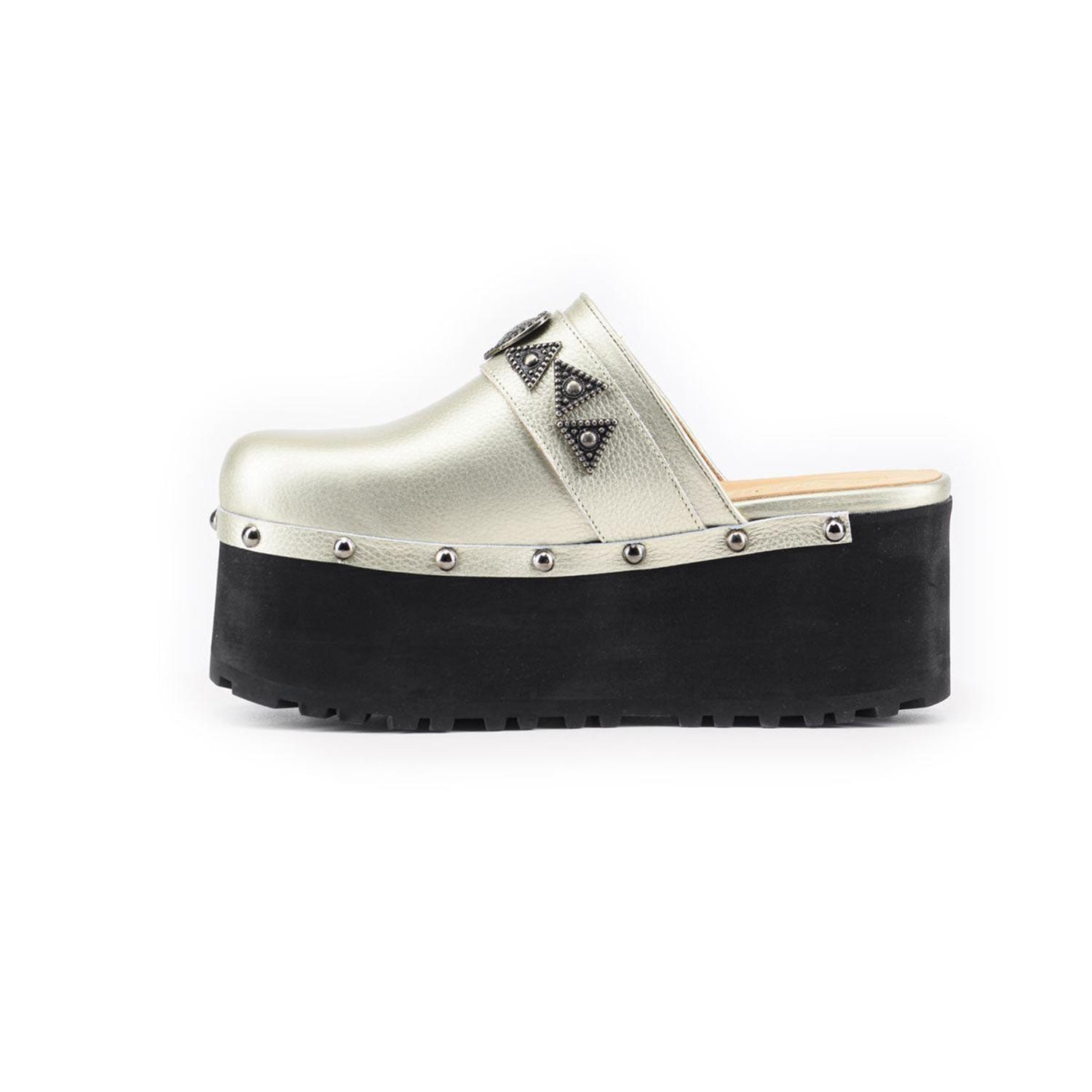 ZUECO CORAZÓN ALTO-4