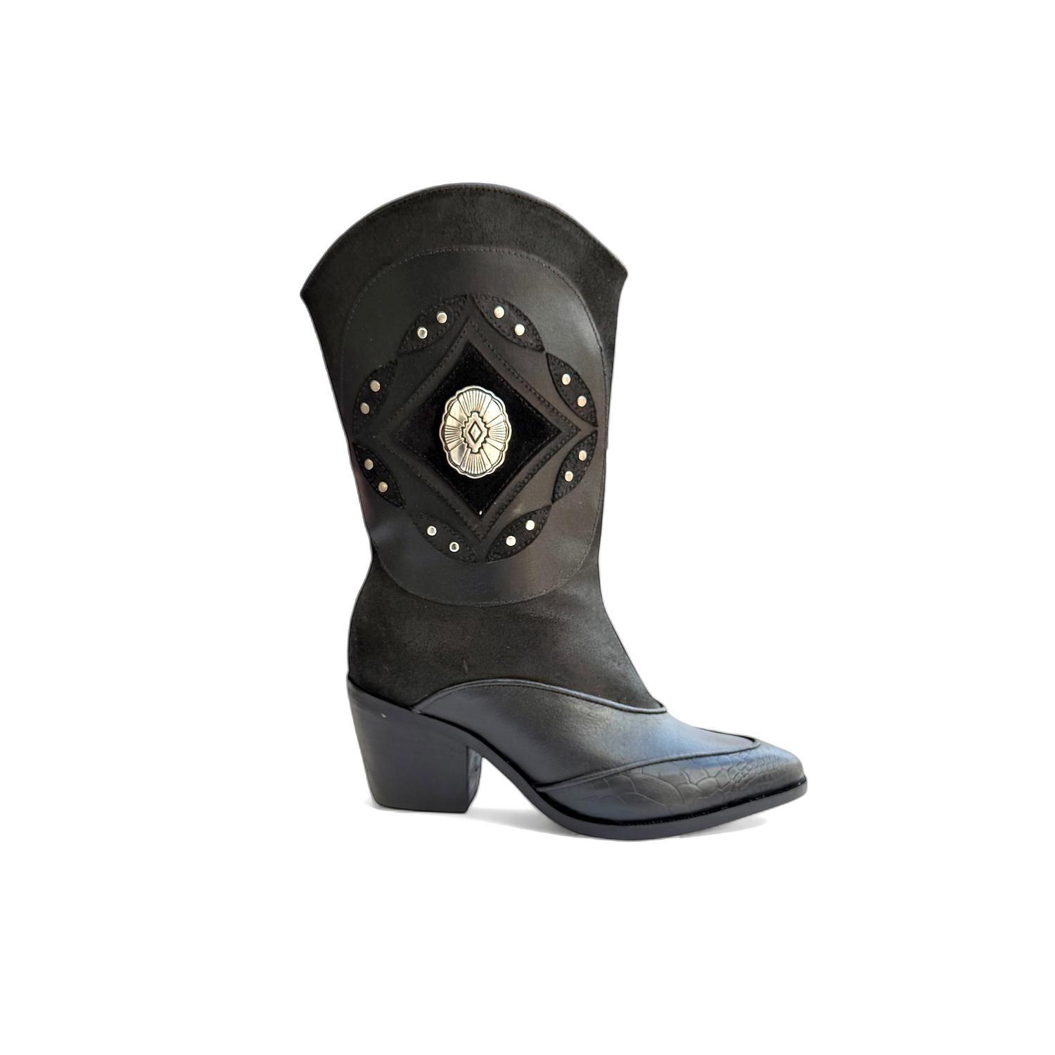 BOTA MUJER DE CUERO VALE-0