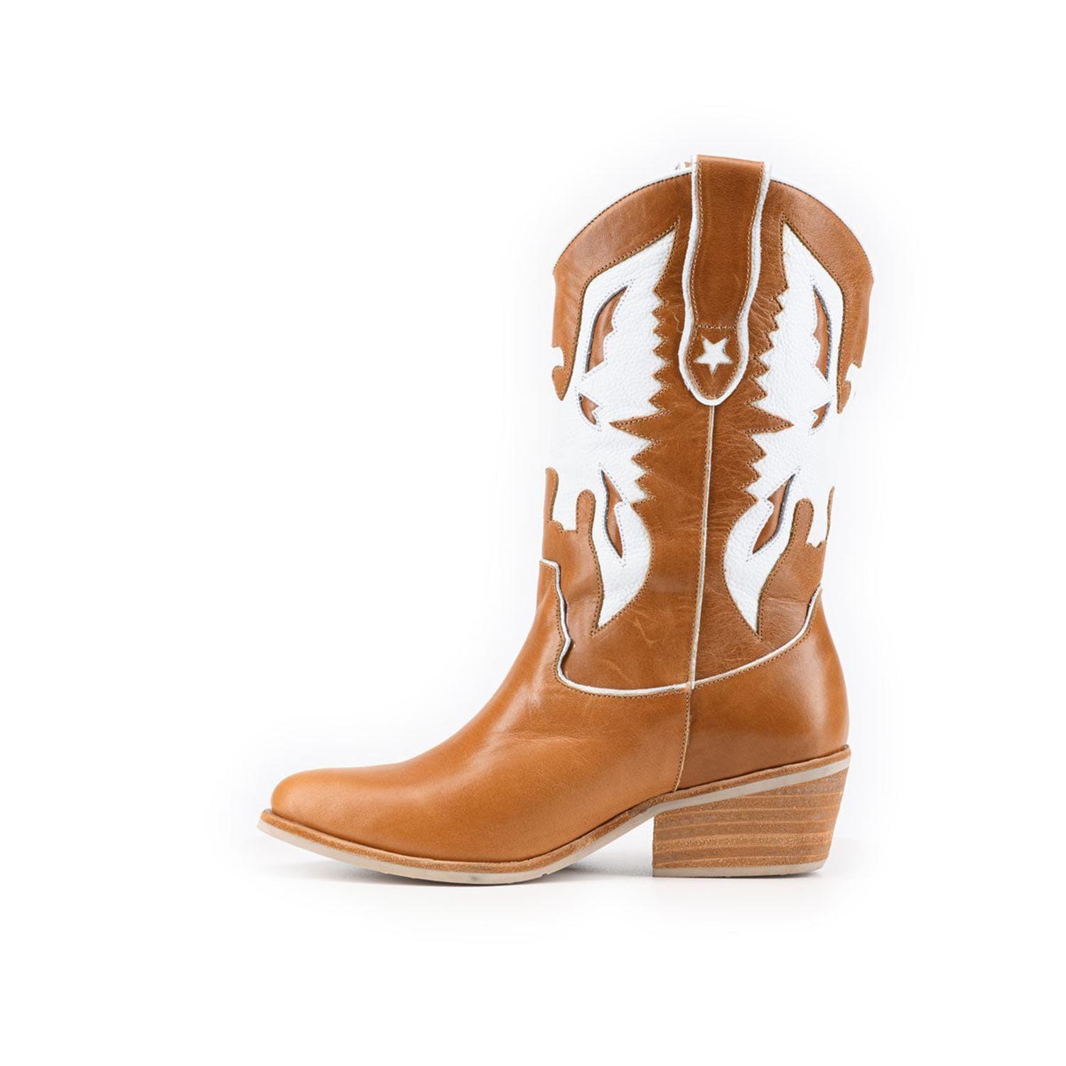 BOTA AGUILA CAMEL DE CUERO-4