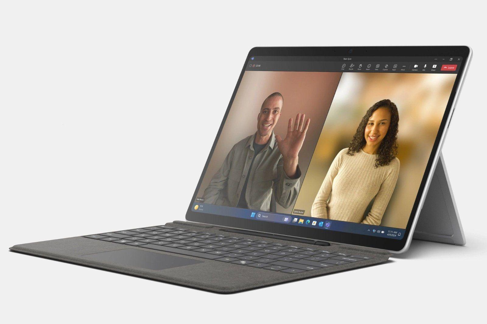 Surface Pro 10 - Intel Ultra 7, 64GB 1TB + Teclado y Lápiz-3