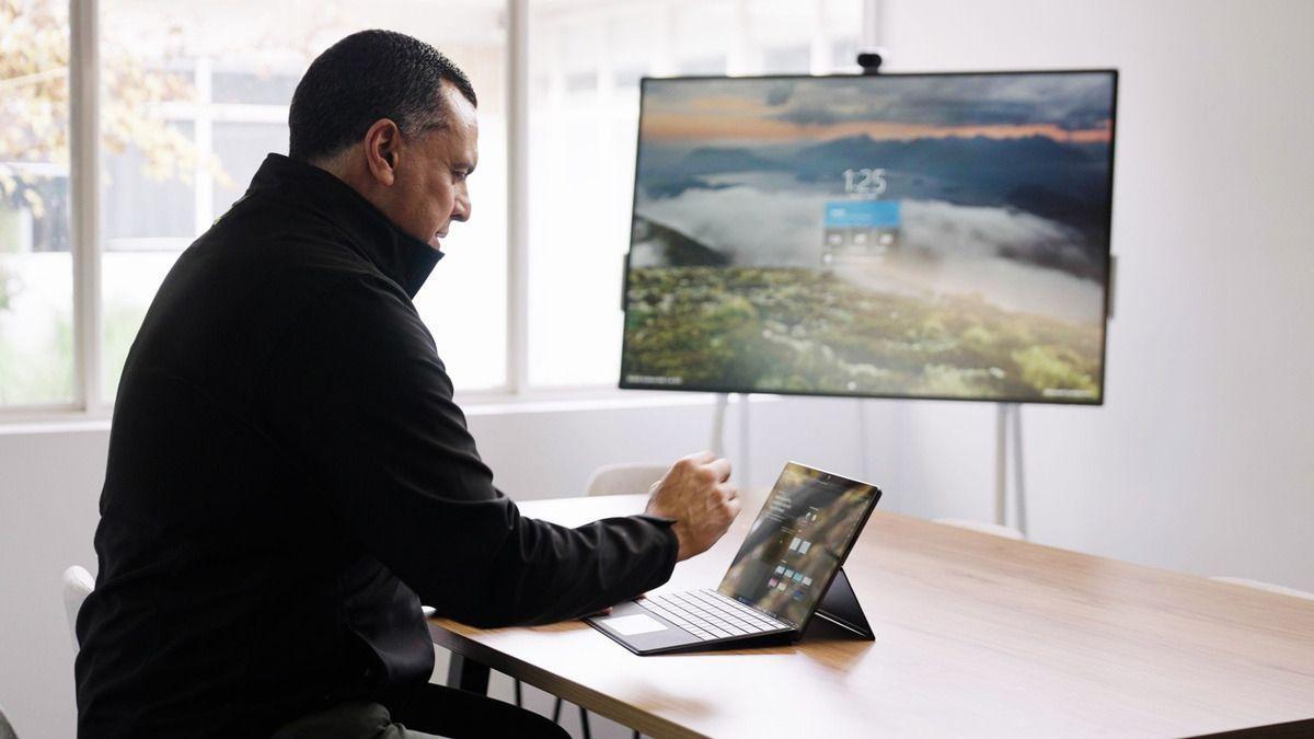 Pack Surface Pro 10 (Ultra Core i7 32GB 1TB) Teclado y Lápiz-9