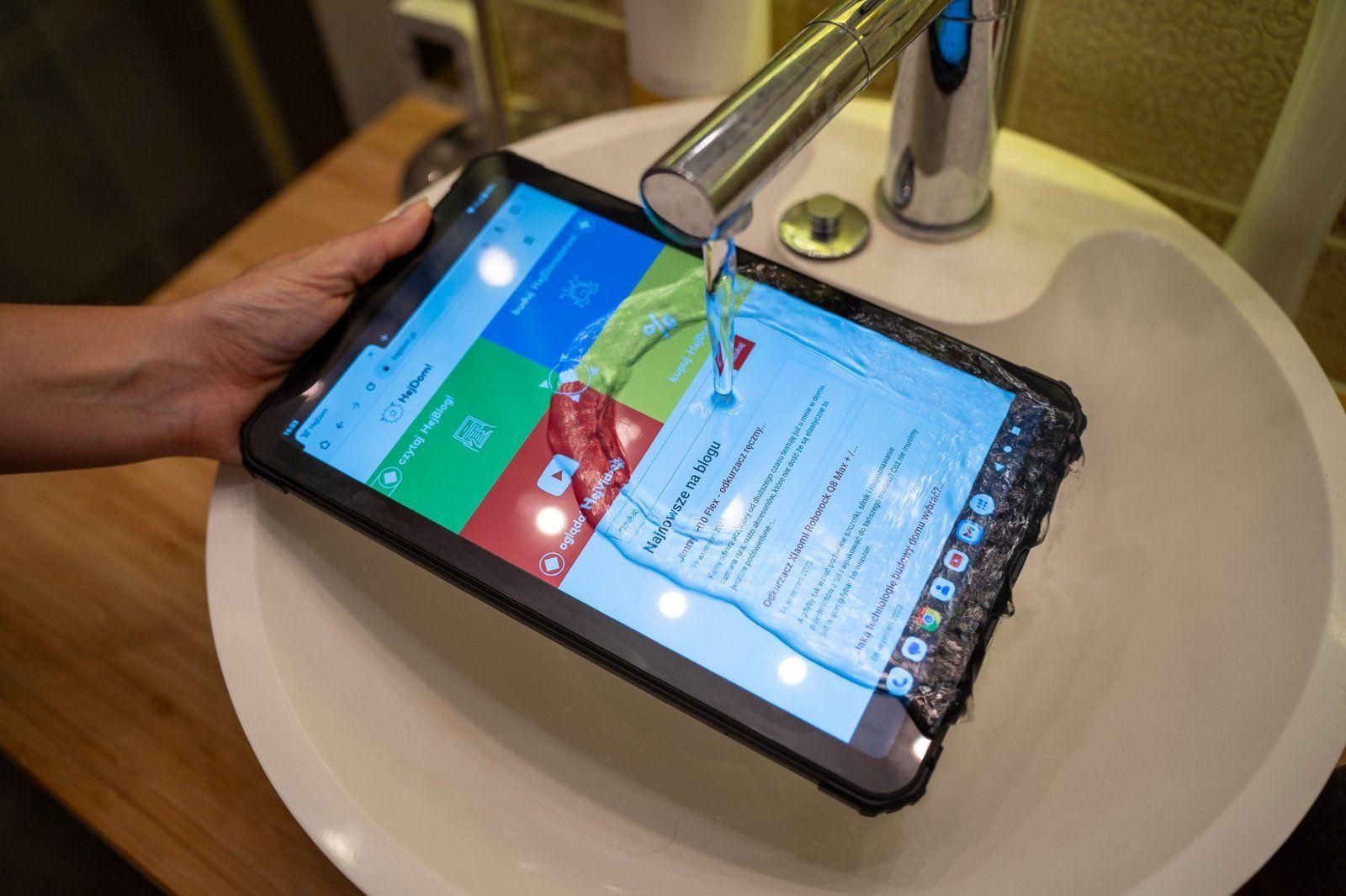 FOSSiBOT DT1 - Tablet y Celular Rugerizada 4G IP68 Android-6