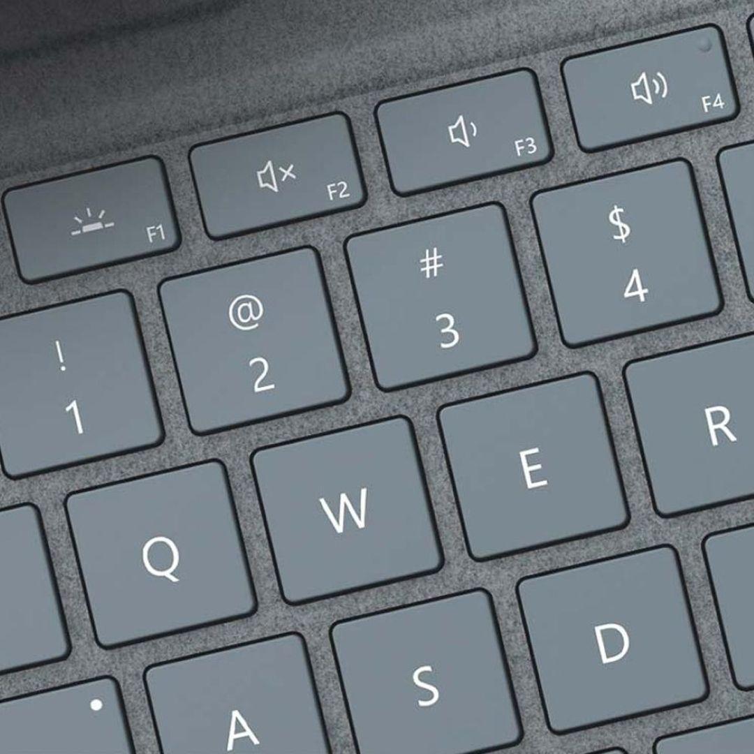 Teclado Surface Pro Signature Keyboard Surface Pro-6