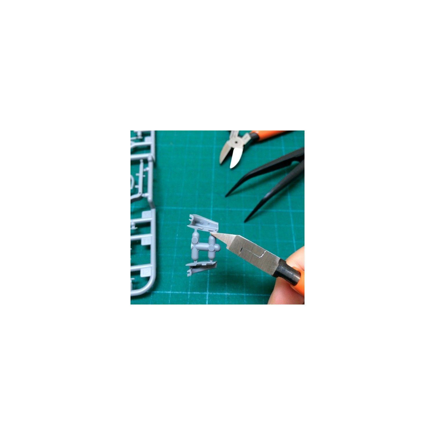 Micro Alicate Cortante para Plástico -Corte Curvo-2