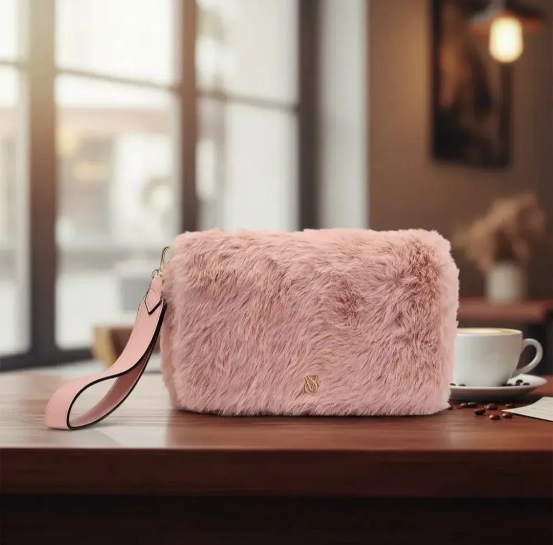 Cartera Para Celular Victoria s Secret Phone Wristlet Color Pink Cozy-2