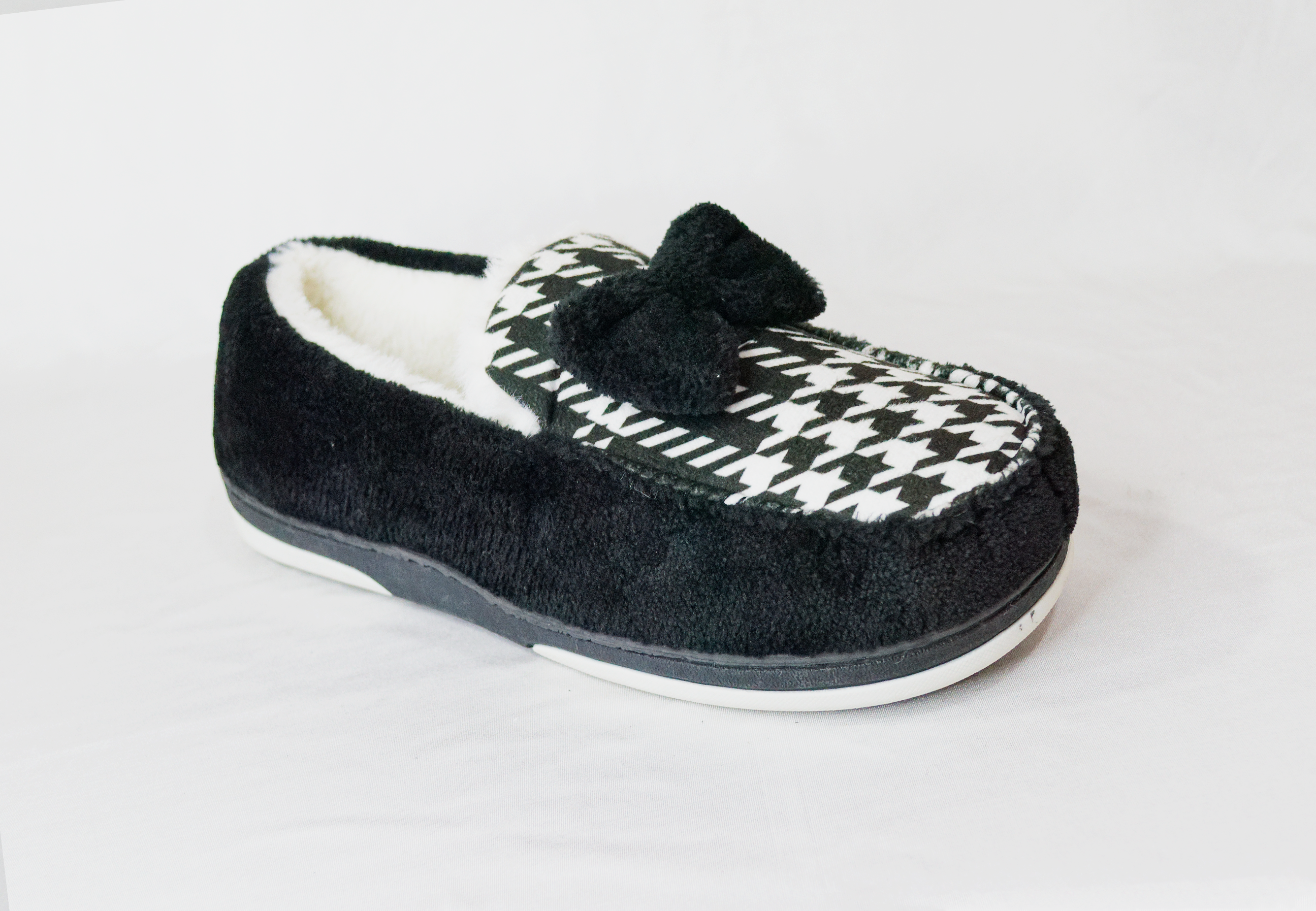 Pantufla Dama Frida Negro-2