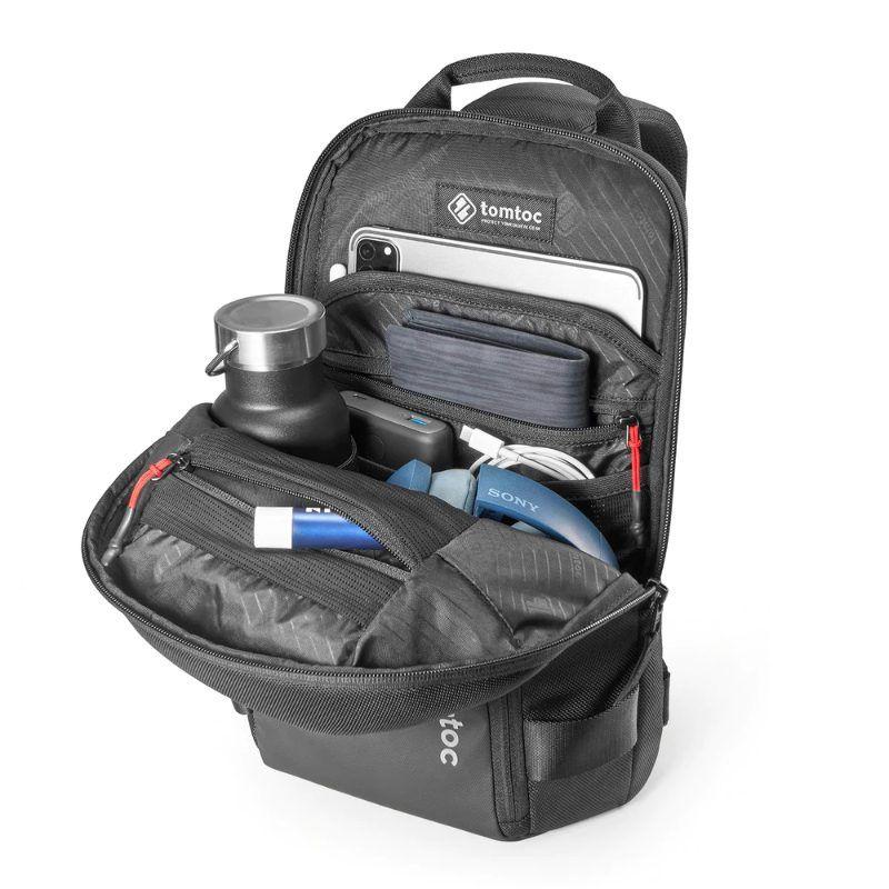 Tomtoc Bolso Sling Navigator-T24 para iPad Pro 11" - Negro-2