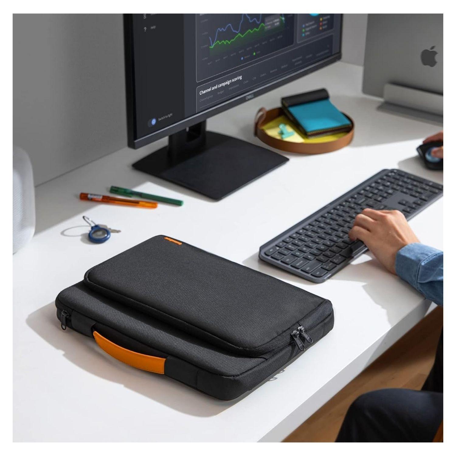 Tomtoc Maletín Defender-A14 para 13,5" a 14,4" - Negro-7