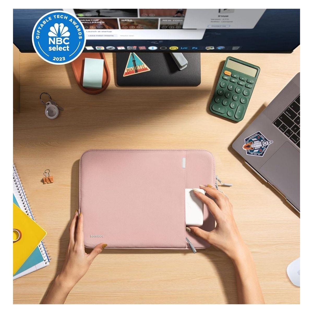 Tomtoc Funda Defender-A13 para MacBook Air M3/M2/M1 de 13" - Rosado-2
