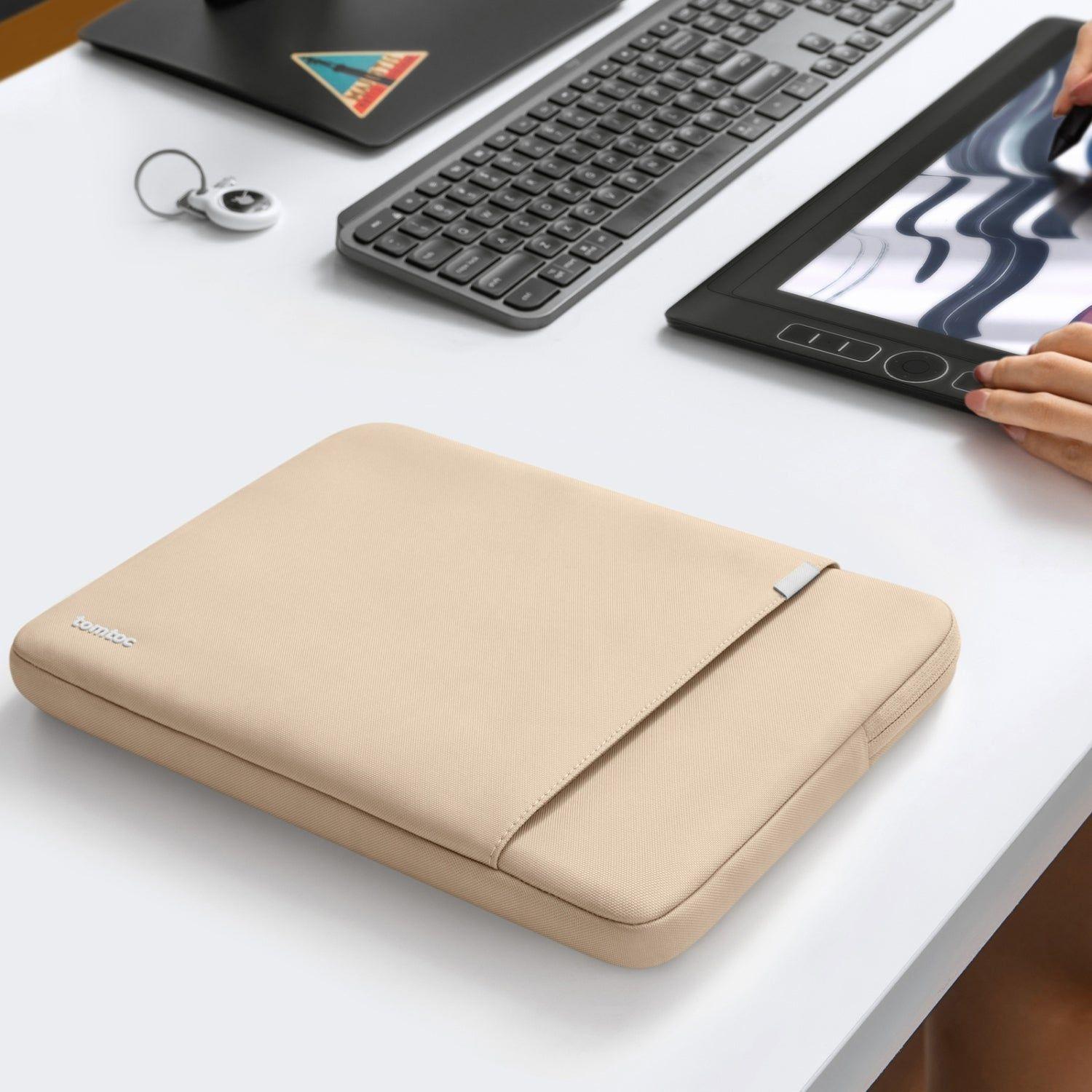 Tomtoc Funda Defender-A13 para MacBook Neo / Air / Pro de 13" Arena-6