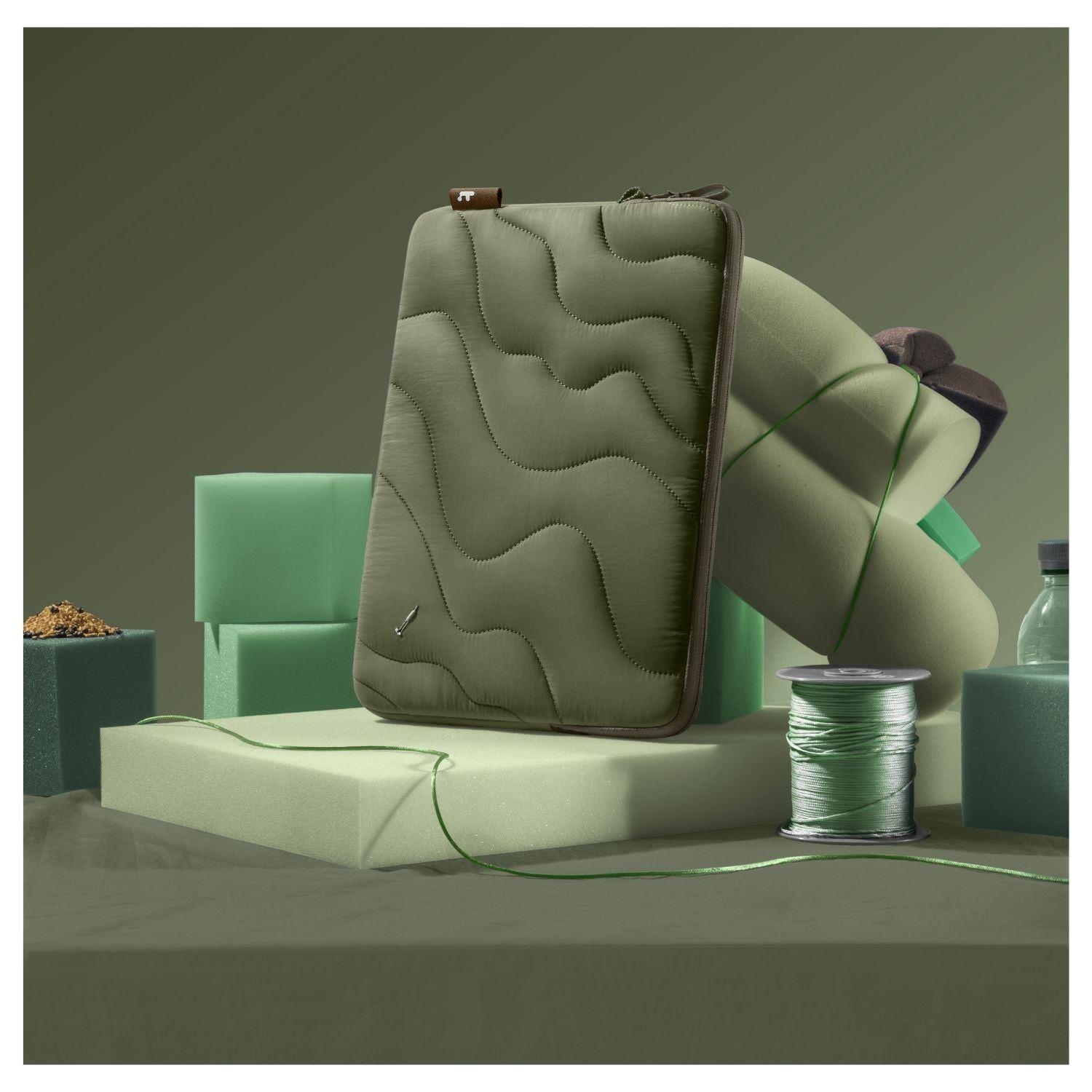 Tomtoc Funda Terra-A27 para MacBook Air 13" Verde-5