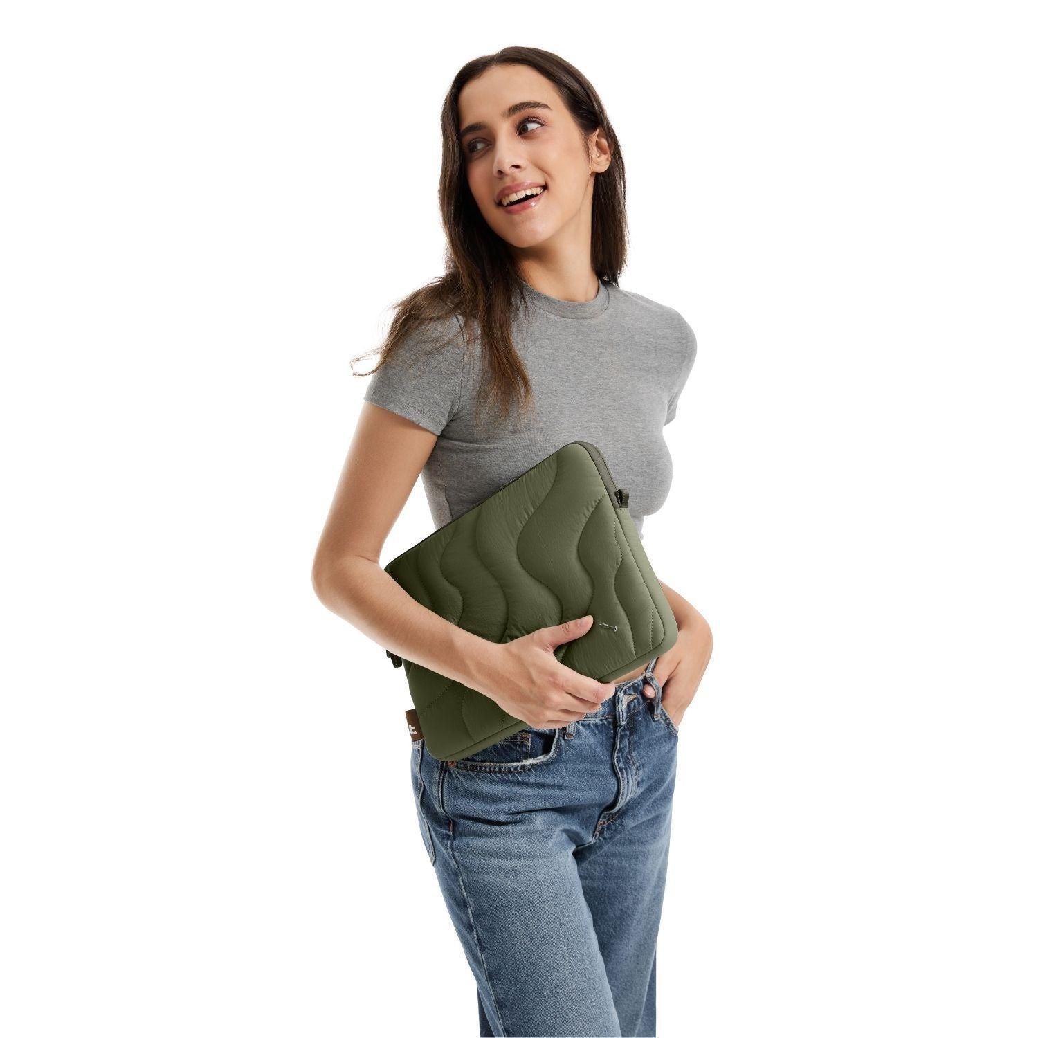 Tomtoc Funda Terra-A27 para MacBook Air 13" Verde-7