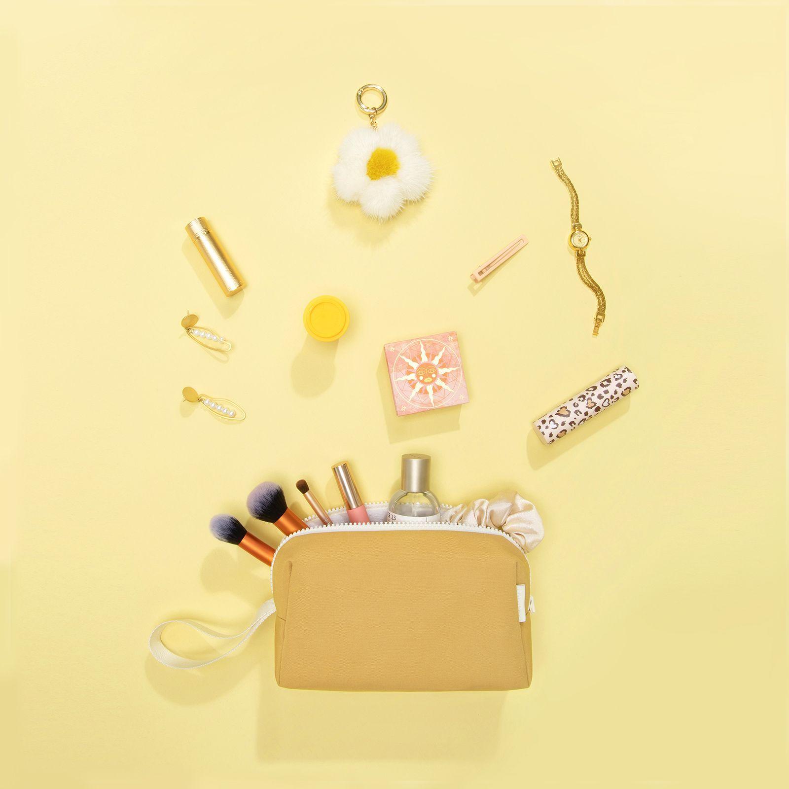 Tomtoc Funda Lady Para Macbook 13''+ organizador Amarillo-4