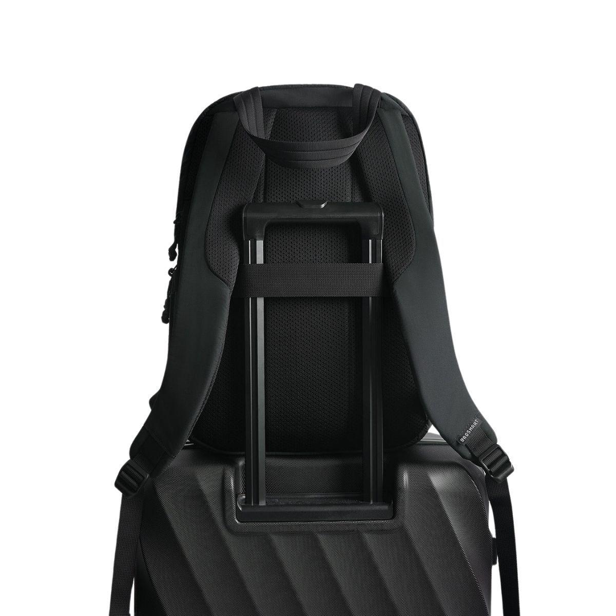 Bagsmart Mochila Vega 23L para notebook de 15.6" - Negro-3