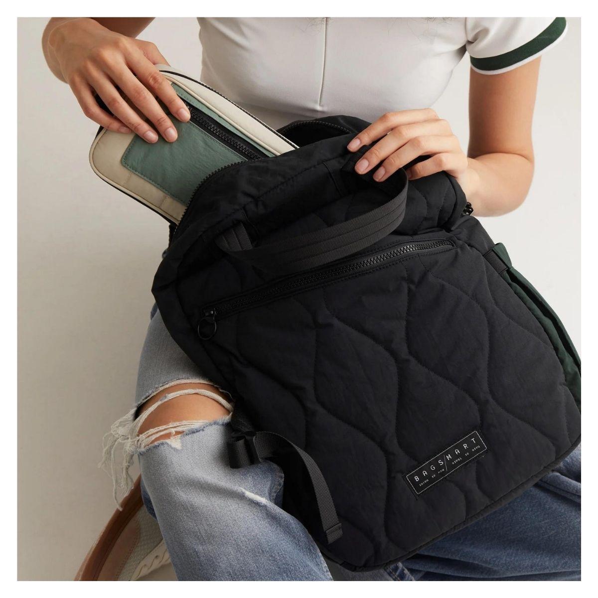 Bagsmart Mochila Vega 23L para notebook de 15.6" - Negro-4