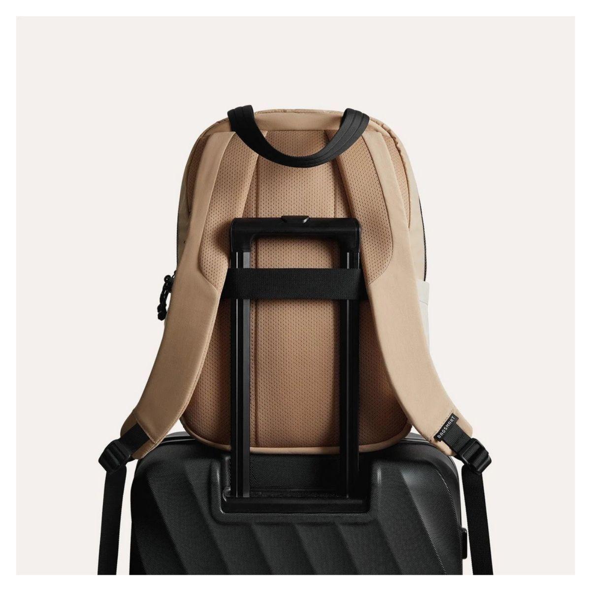 Bagsmart Mochila Vega 23L para notebook de 15.6" - Arena-6