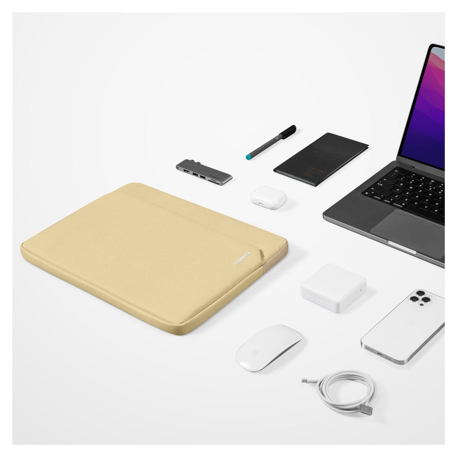 Tomtoc Funda Light- A18 para MacBook Pro 14" - Amarillo-2