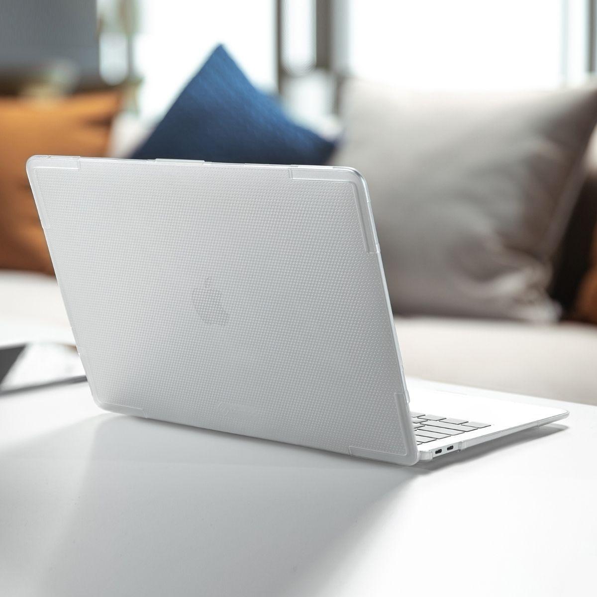 Funda protectora delgada rígida para MacBook Air 13'' Transparente-2