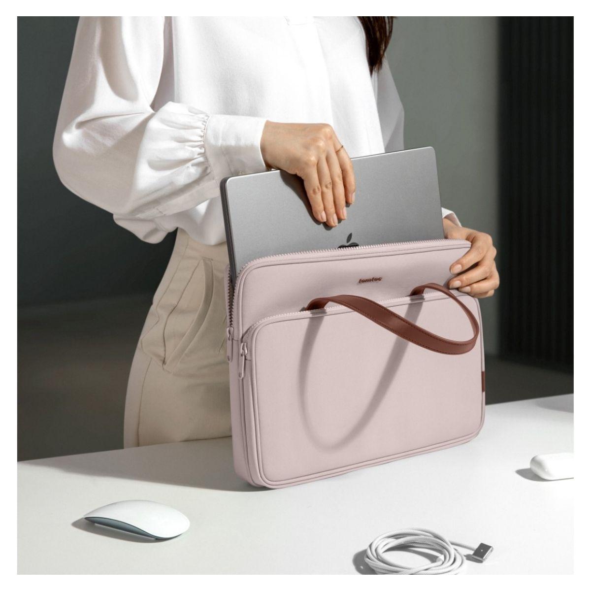 Tomtoc Maletín Versatile-A11 MacBook Pro 14" M3/M2/M1 - Rosado-3