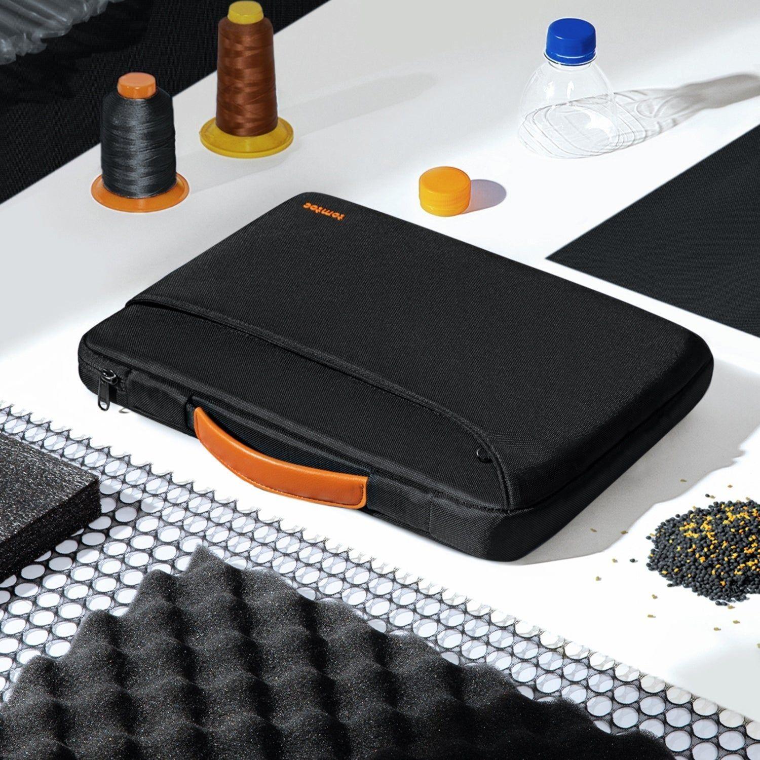 Tomtoc Maletín Defender-A22 para Notebook 14" Negro-6