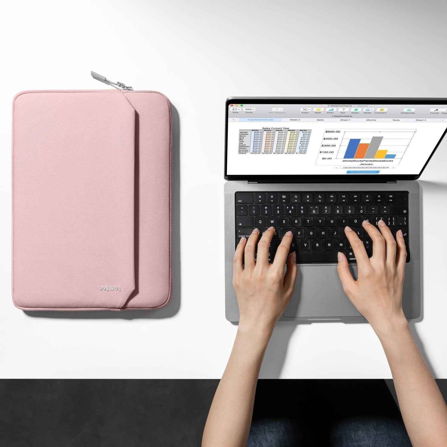 Tomtoc Funda Light-A18 para MacBook Pro 14" Rosado-6