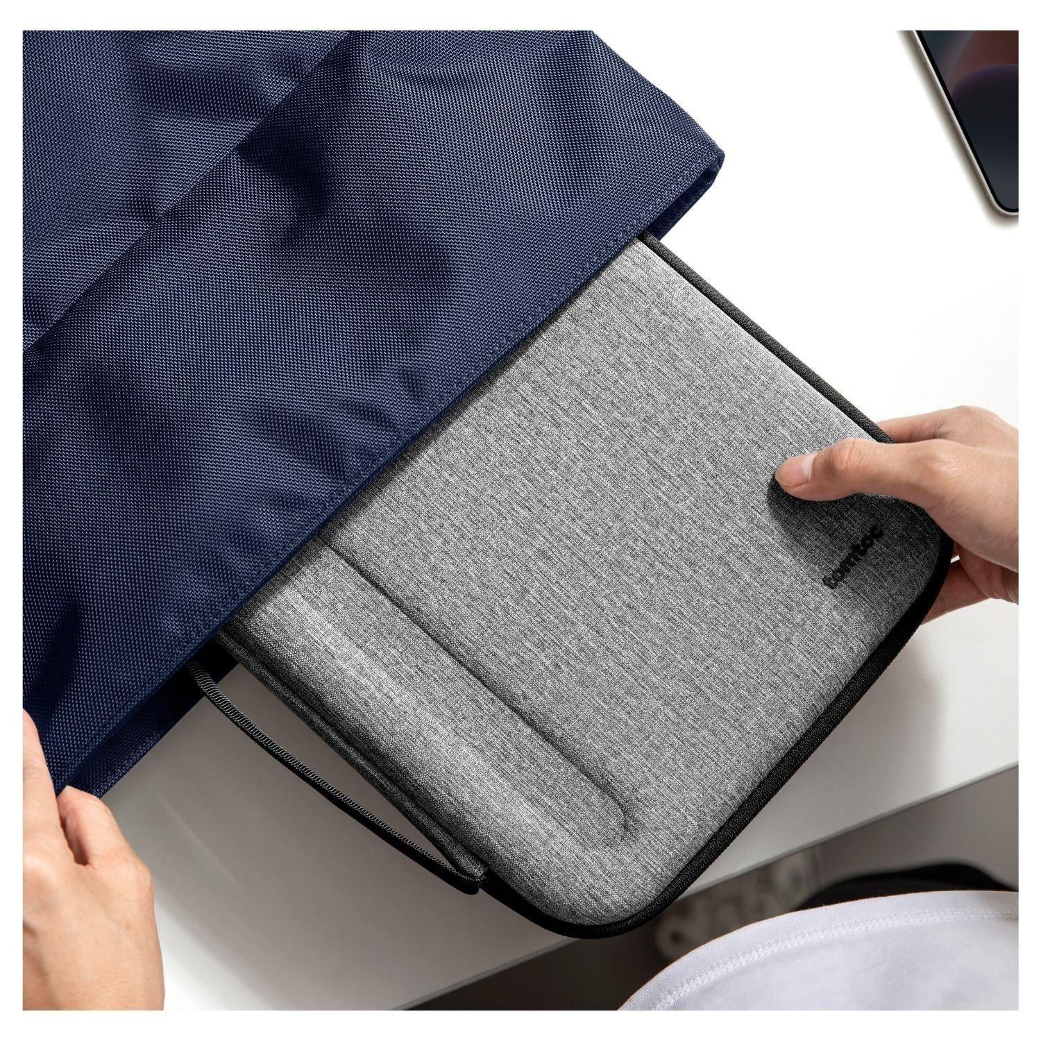 Tomtoc Funda Rígida Portafolio Plus FancyCase-B06 para iPad Air / Pro 11" Gris-9