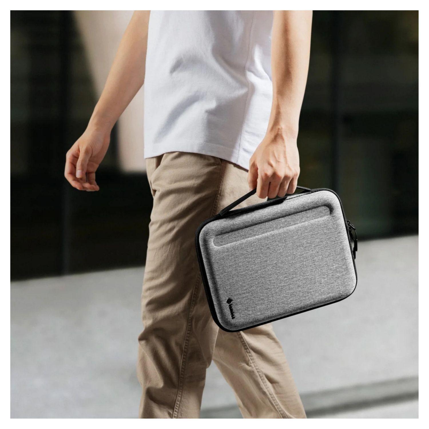 Tomtoc Estuche Portafolio FancyCase-B06 para iPad Air/Pro de 13" - Gris Oscuro-2