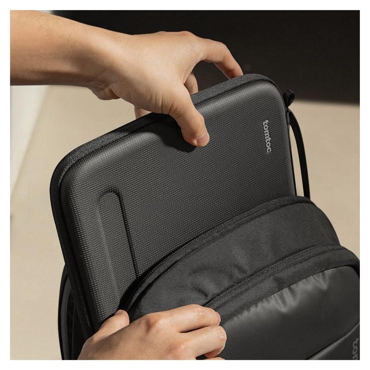 Tomtoc Estuche Portafolio FancyCase-A06 Macbook Pro M2/M1 14" - Negro-7