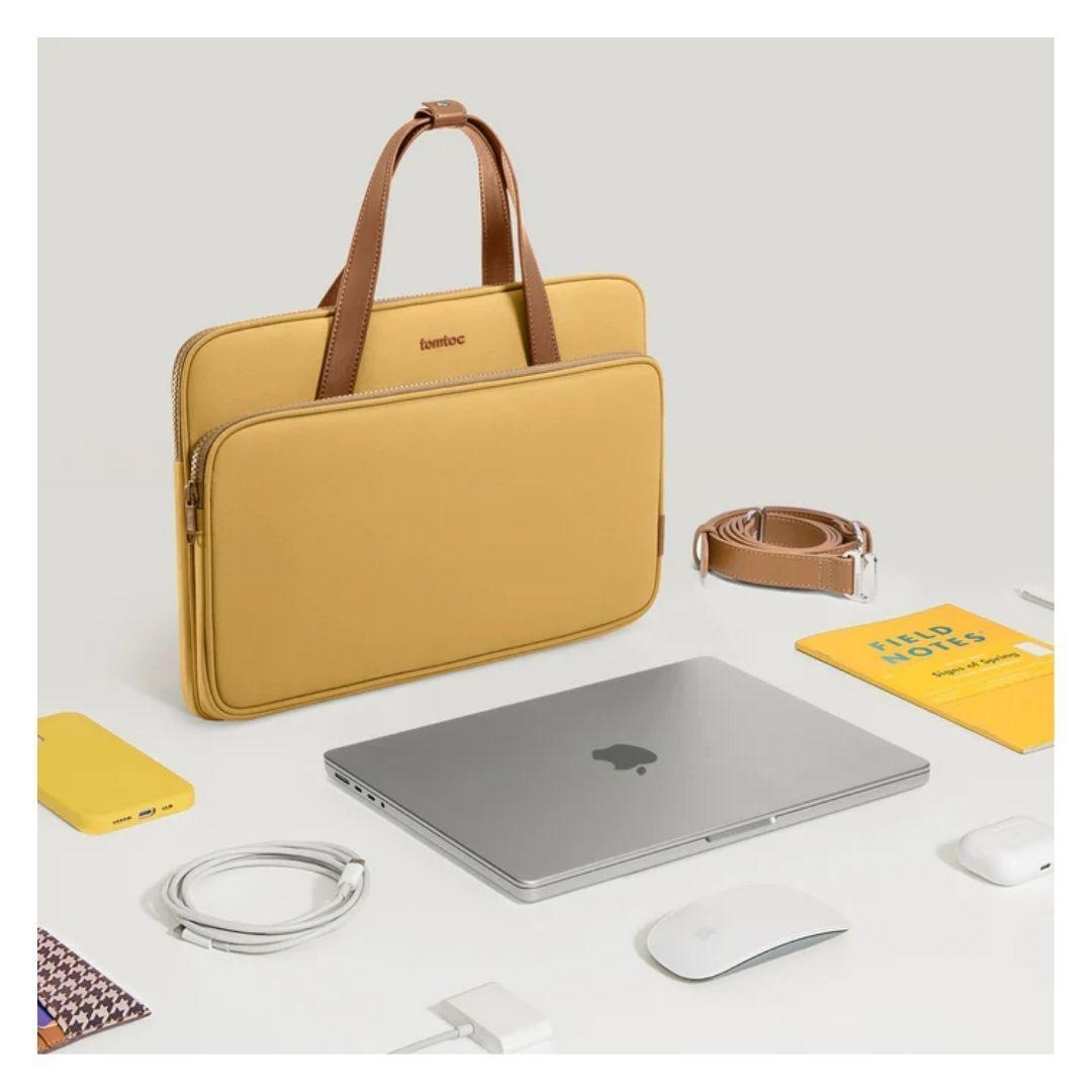 Tomtoc Bolso de Hombro Premium H22 para Macbook Pro de 14" - Naranja-5
