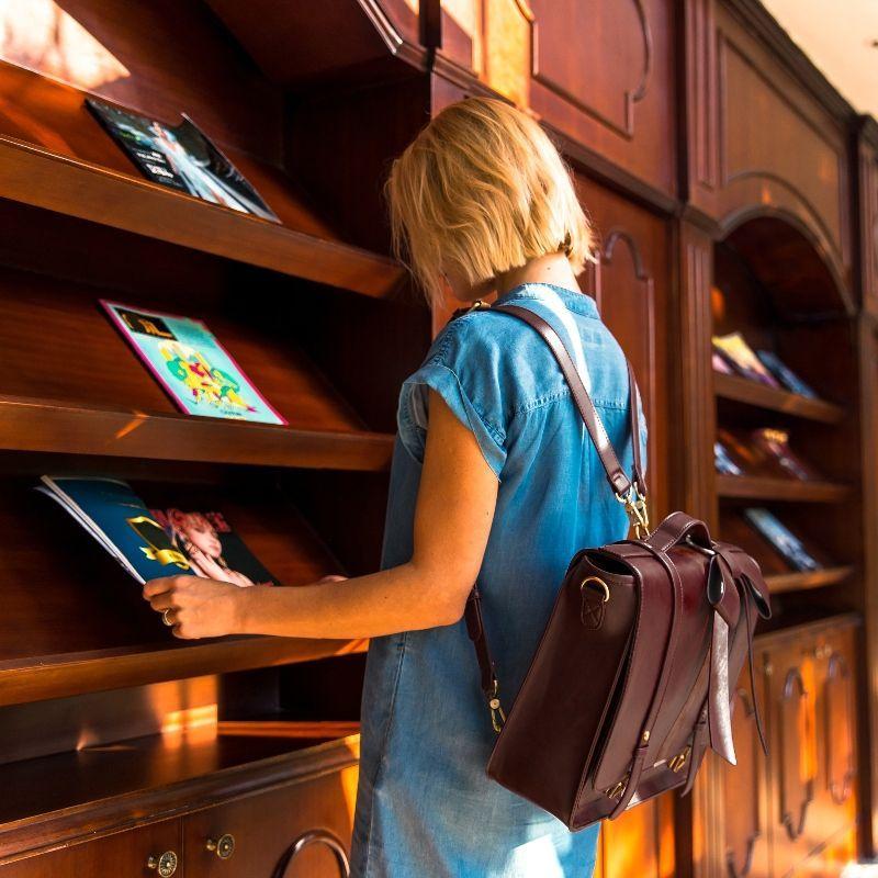 Ecosusi Mochila y Maletín con Lazo Removible Summer Garden Romance para 14" - Café-3