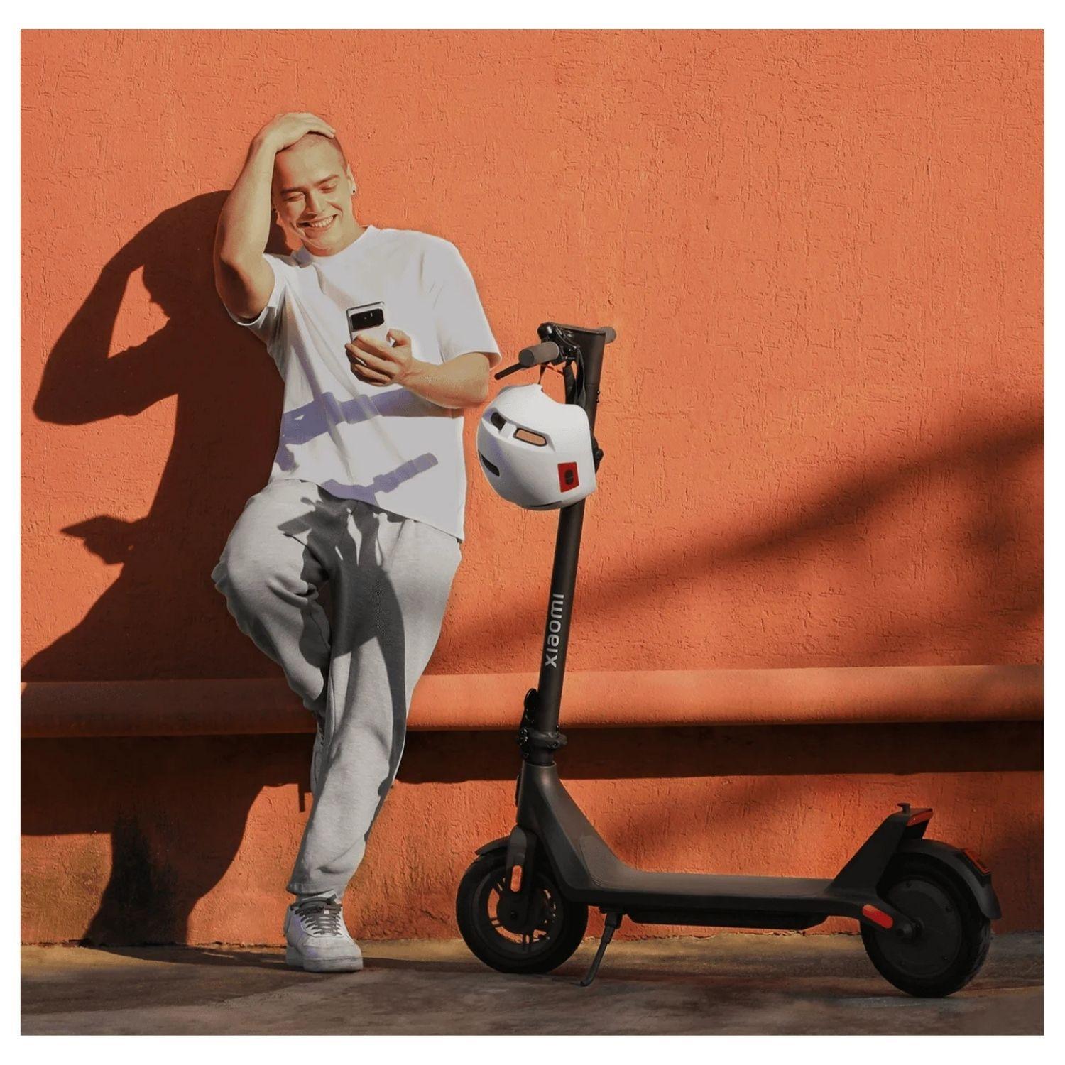 Xiaomi Scooter Eléctrico 4 Lite 2da Generación  25 km/h Negro-2