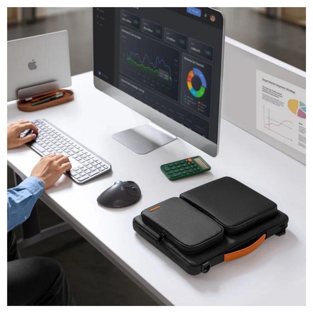 Tomtoc Bolso de Hombro Defender-A42 para MacBook Pro M3/M2/M1 de 16" - Negro-5