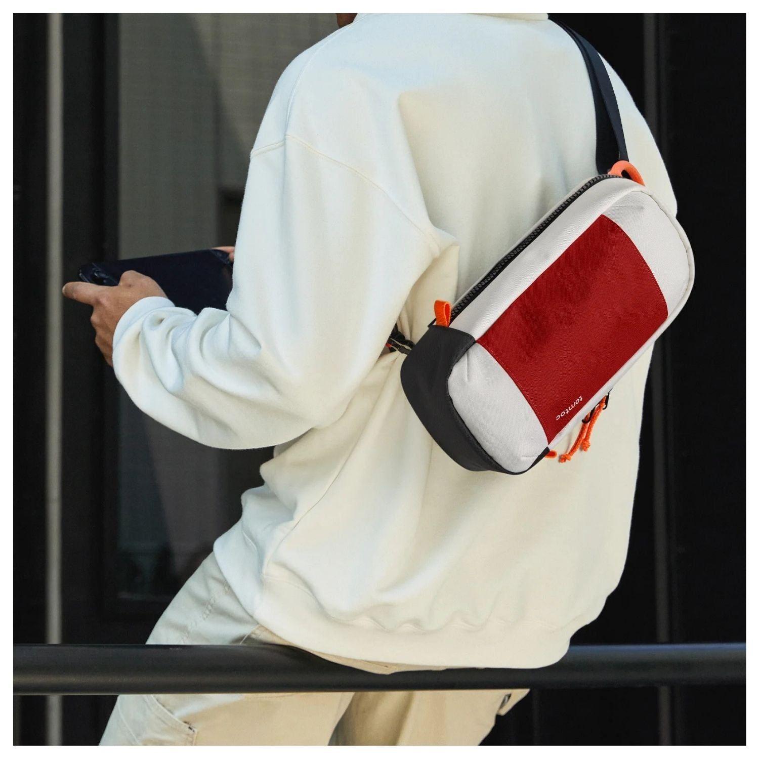 Tomtoc Bolso Bandolera GameOn-G49 para Switch 2 Rojo-1