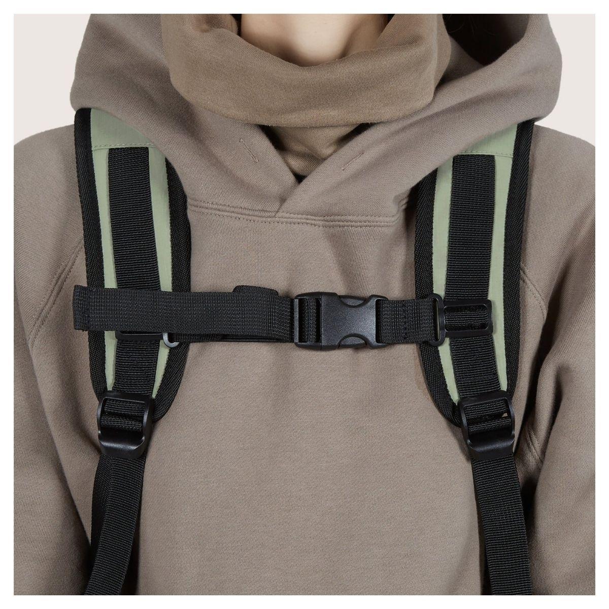 Bagsmart Mochila de Viaje Blast Mediana 38L para Notebook 15.6" - Verde-4