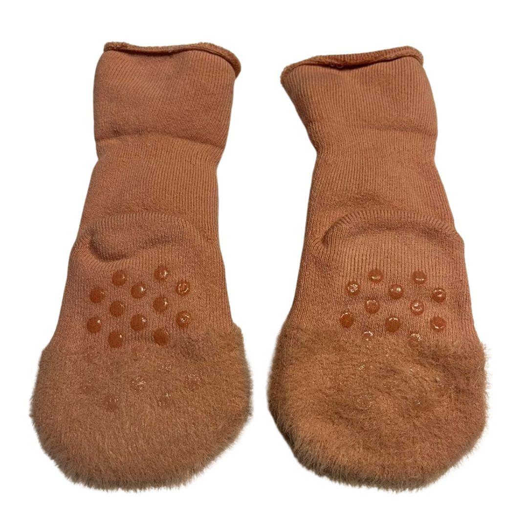 Calcetines rosados de bebé con osito-2