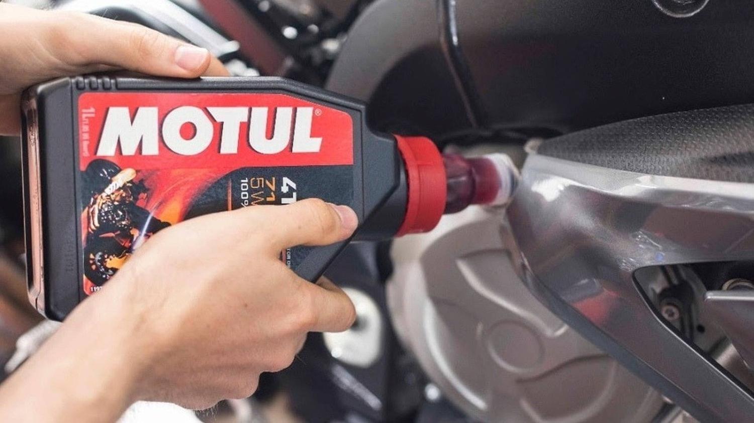 Aceite Moto Y Cuatriclos 10w 40 Full Sintetico 1l Motul 4t-3