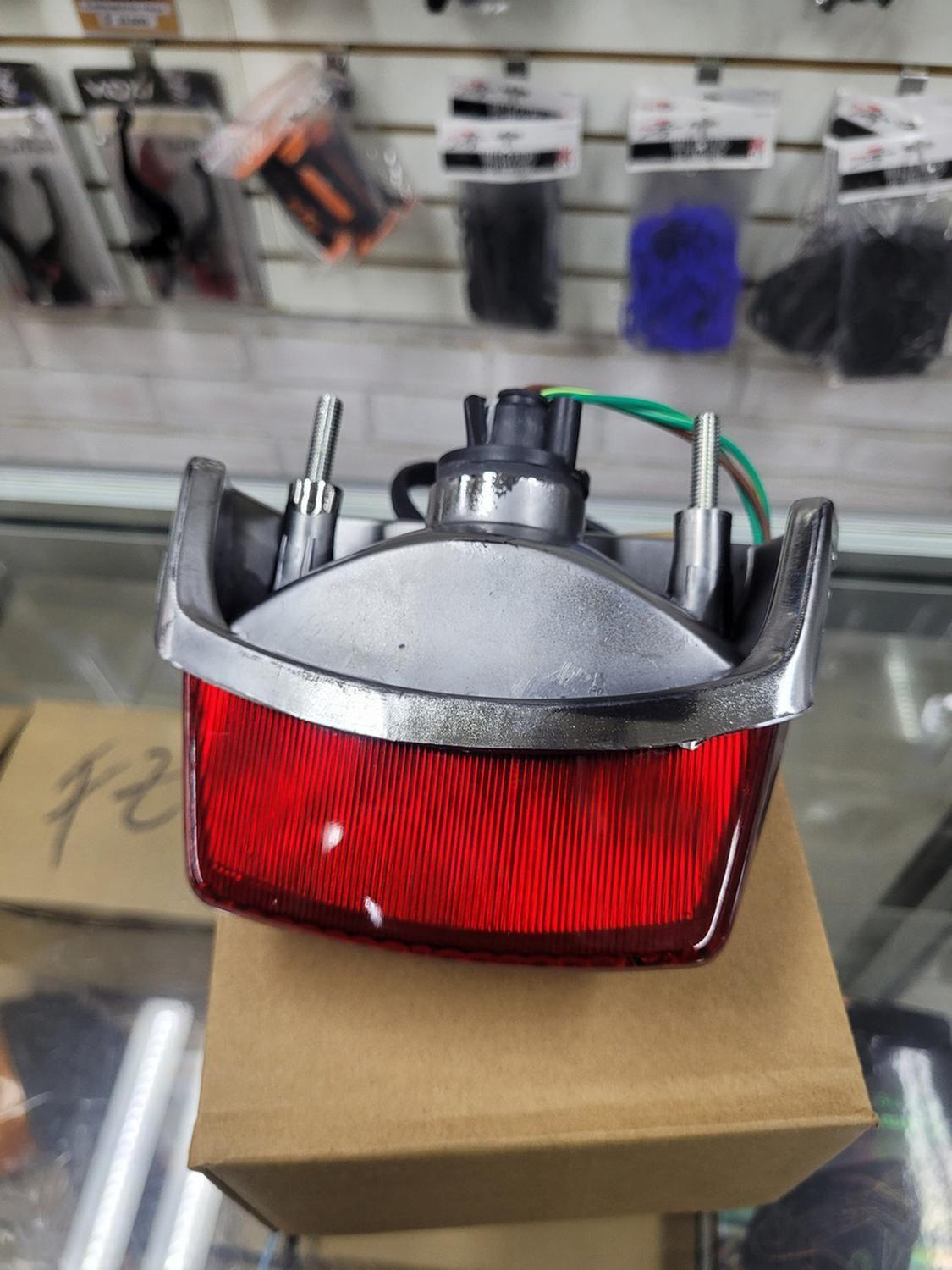 Foco Trasero Moto Honda Tornado 250 - No Chino-1