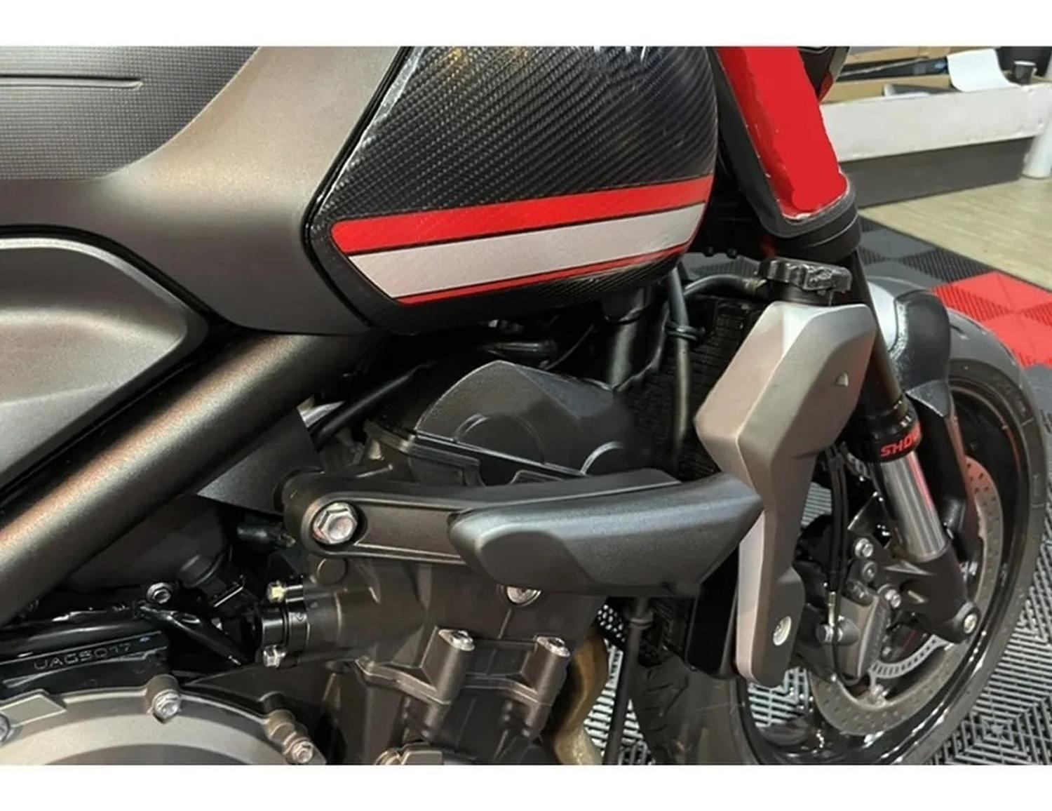 Topes De Caida / Sliders para Moto Triumph Trident 660-2