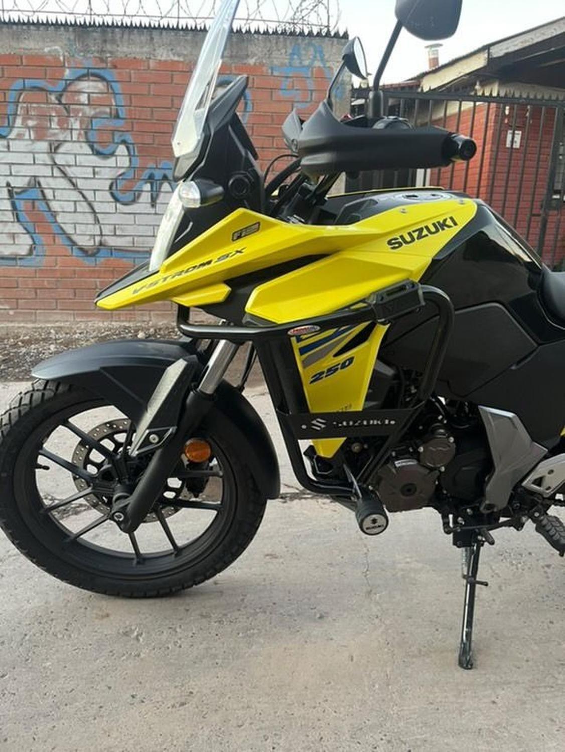 Defensa De Moto C/ Sliders Suzuki Vstrom 250 Sx C/ Garantía-1
