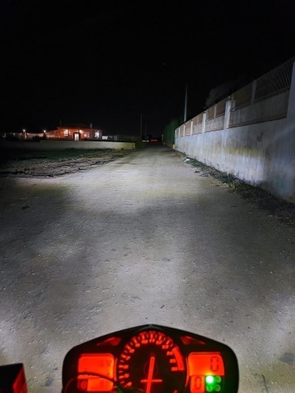 Ampolleta Led H4 / 6500k / 8000lm / Moto Yamaha Mt 03-2