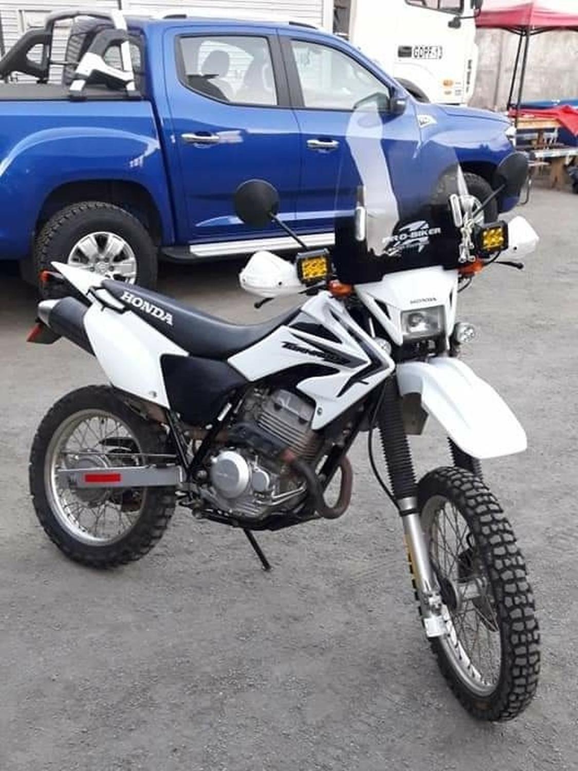 Parabrisas Para Moto / Bicimoto / Vespa / Scooter Universal-7