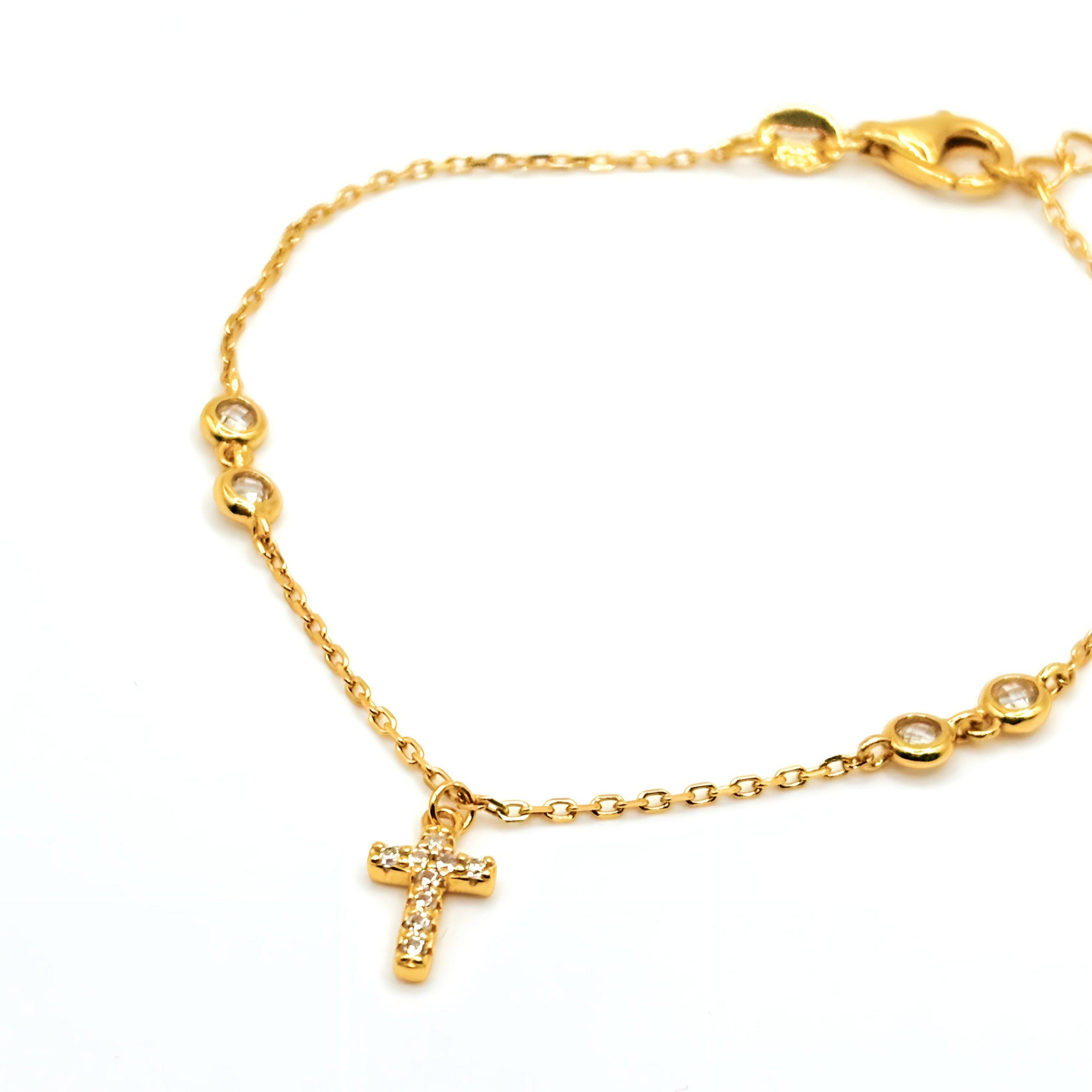 Pulsera con una Cruz y Circones de Plata 925 enchapada en Oro de 18k-2