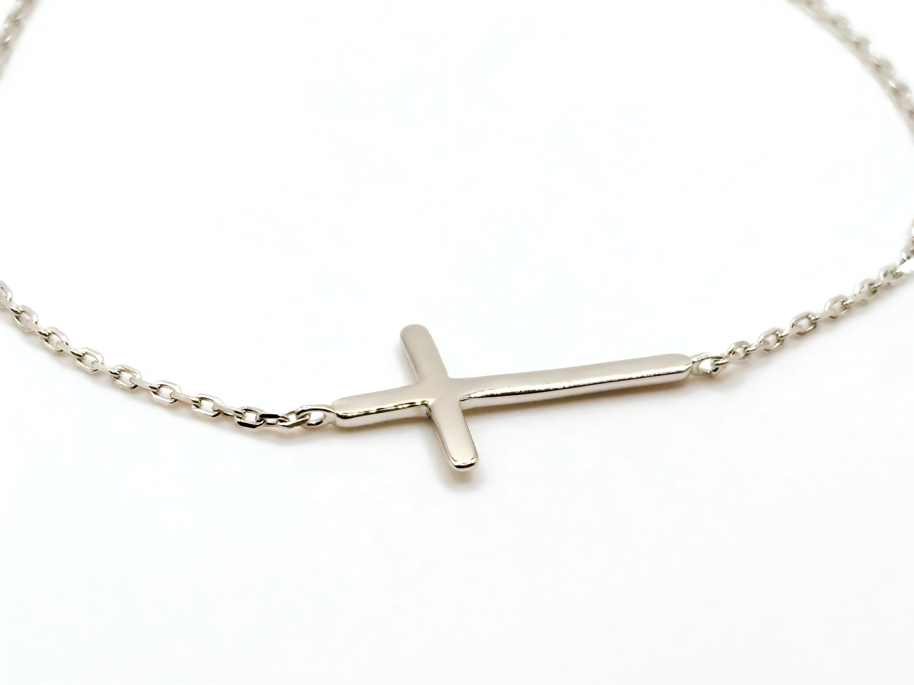 Pulsera con una Cruz de Plata 925-2