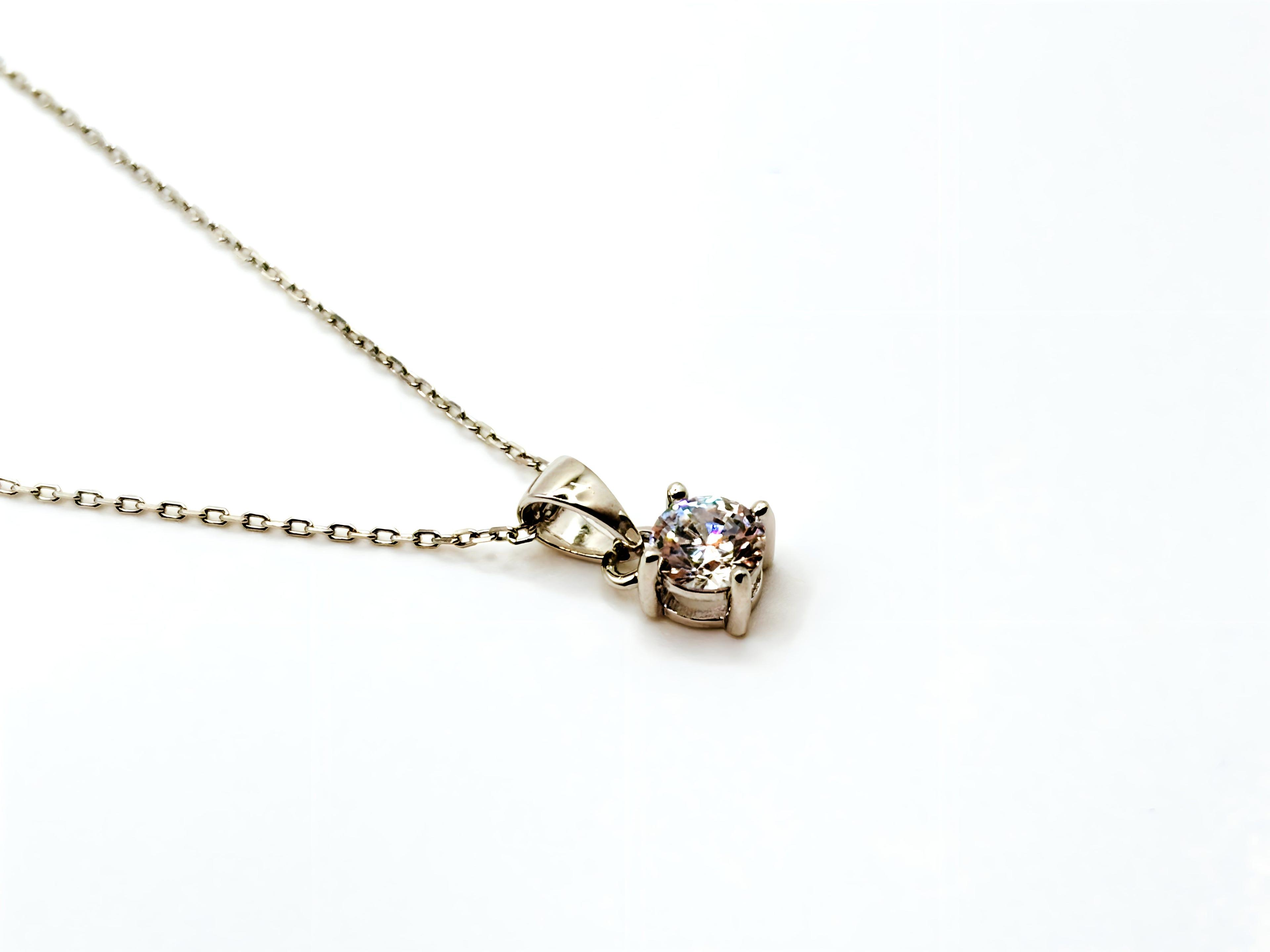 Collar de Circón Solitario de 5 mm de Plata 925-2