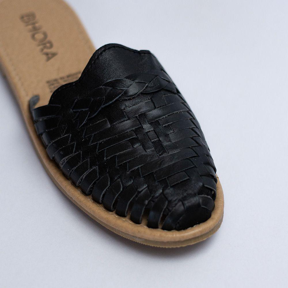 Babucha de Cuero sin Taco Mujer Isidora Negro-2